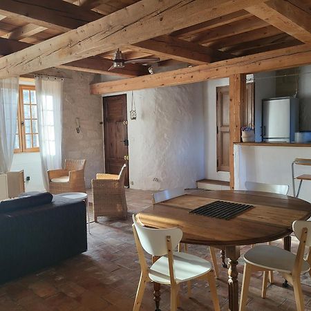 Maison Atypique Coeur De Village Historique Villeneuve-lès-Avignon Exteriör bild