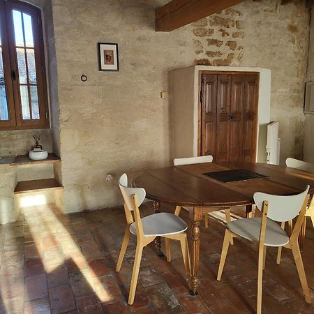 Maison Atypique Coeur De Village Historique Villeneuve-lès-Avignon Exteriör bild