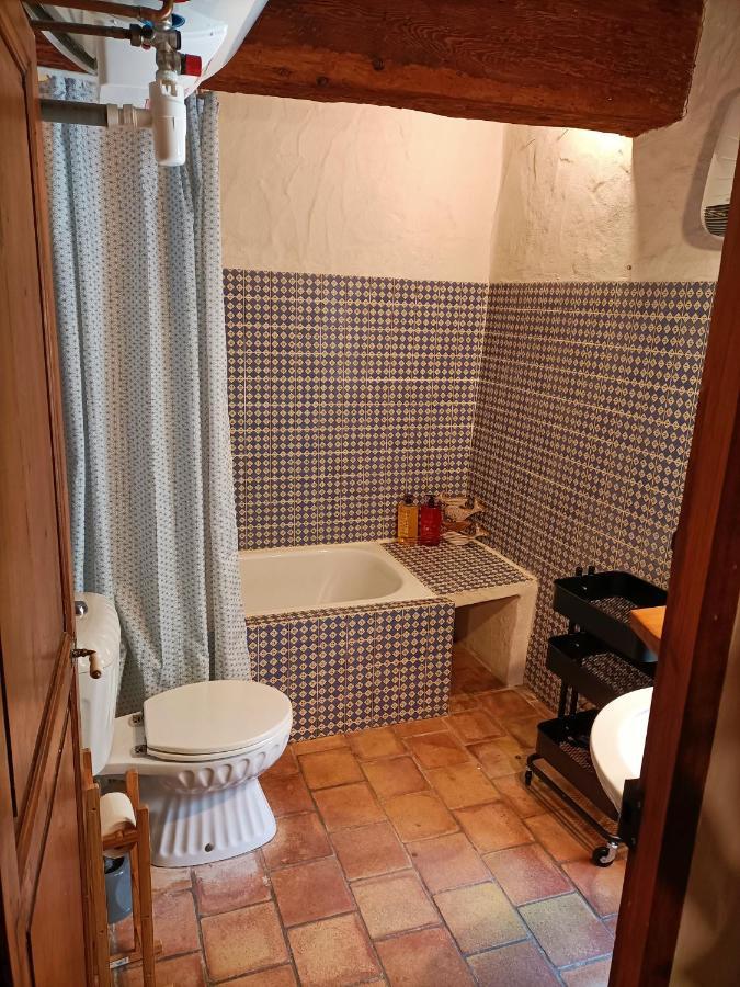 Maison Atypique Coeur De Village Historique Villeneuve-lès-Avignon Exteriör bild